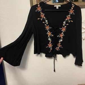 AE cropped bell sleeve top